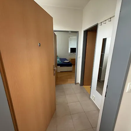 Royal Falcon Hradec I Apartamento