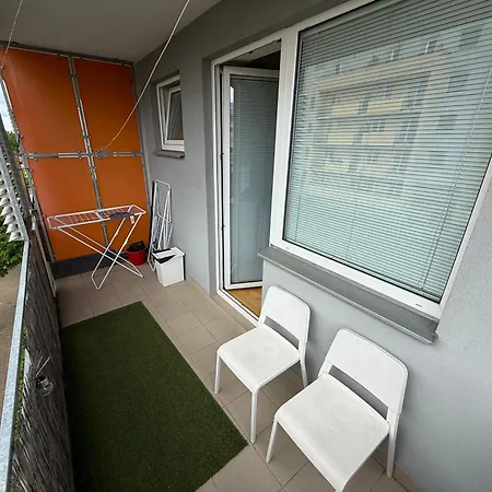 Apartment Royal Falcon Hradec I *